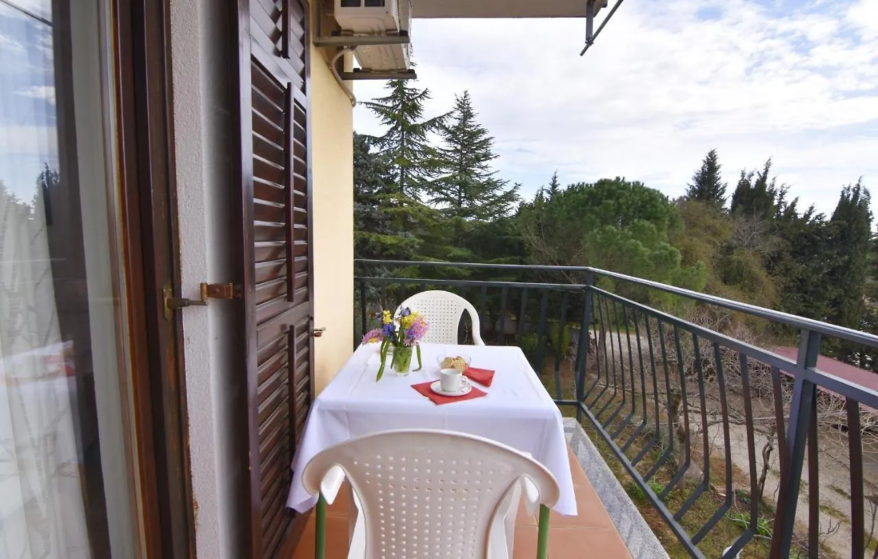 Family Friendly Apartments With A Swimming Pool Valica, Umag - 21926