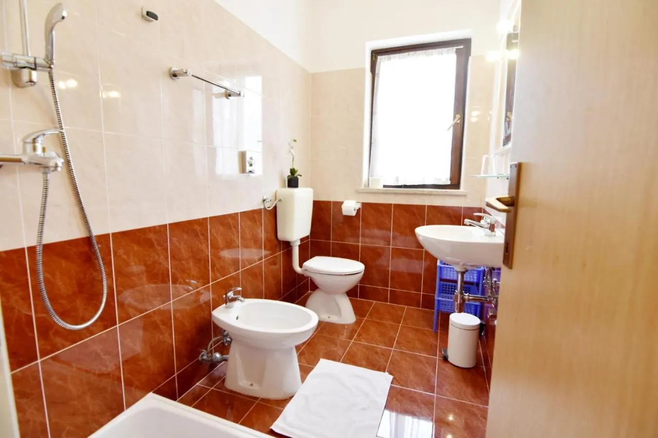 Family Friendly Apartments With A Swimming Pool Valica, Umag - 21926